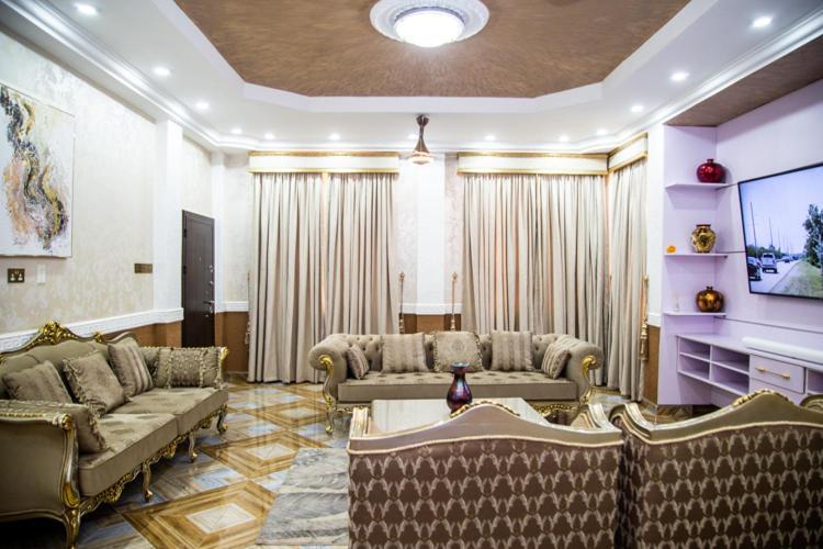 Macoba Luxury Apartments Kumasi Luaran gambar